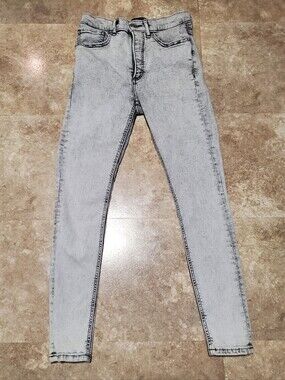 🆕️ Express Light Gray Acid Wash Skinny Jeans Sz 4